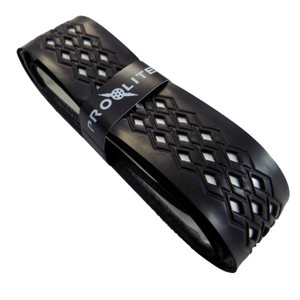 No-Sweat Diamond Grip, the same popular grip seen on the Titan paddle.